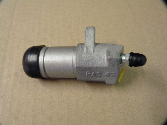 Embrayage récepteur hydraulique Ford Anglia