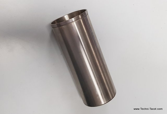 Chemise Ø 68mm semi finie int 67.50 pour Citroen Simca 8