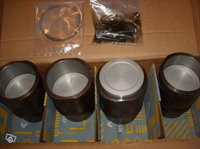Kit chemises-pistons - Embase 91 mm - Renault Prairie Goelette 668