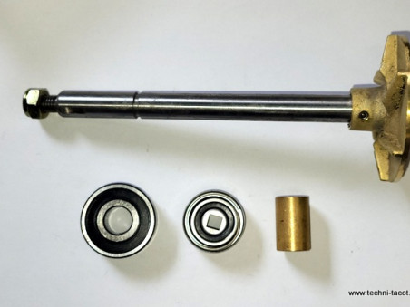 Kit remise en état pompe à eau avec axe 200 mm + turbine - Citroen Traction