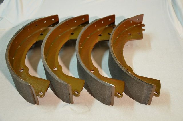 Jeu 4 mâchoires AR (échange standard) 403 Utilitaire
U8 Peugeot